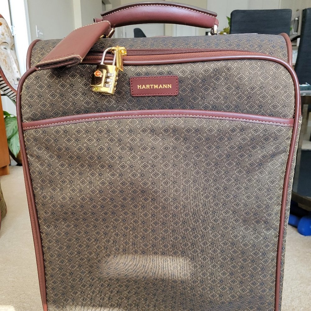 Hartmann Wings Diamond Jacquard Spinner - 20"
